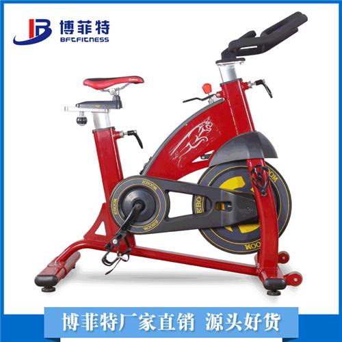 BSE01动感单车(红色) 豪华商用动感单车大图展示1